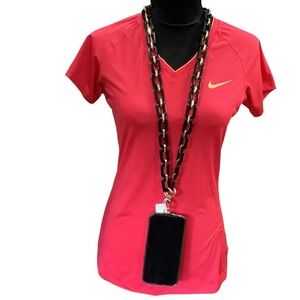 Black and Gold Chain Link Phone Holder